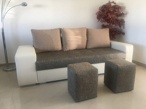 canapea sara cu tabureti